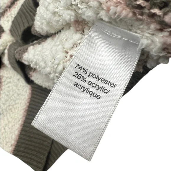 Maurices pullover XXL Fuzzy Sweater - Picture 4 of 6